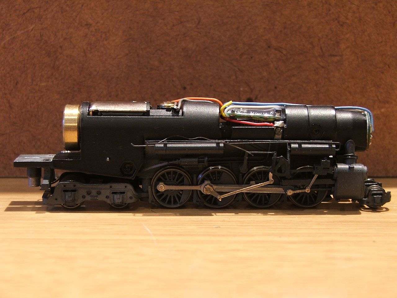 A DCC decoder installed in an N scale LifeLike Berkshire Steam Locomotive