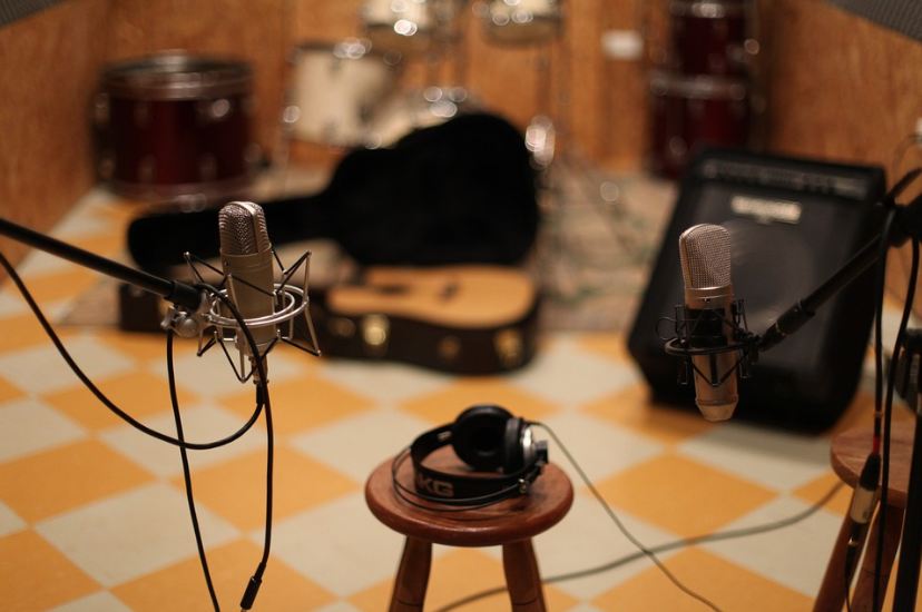 studio, guitar, recording studio, headphones, drums, amp, guitar amp, amplifier