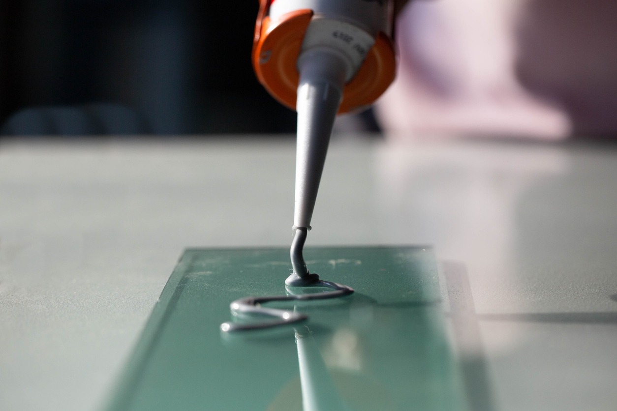 Glue on glass