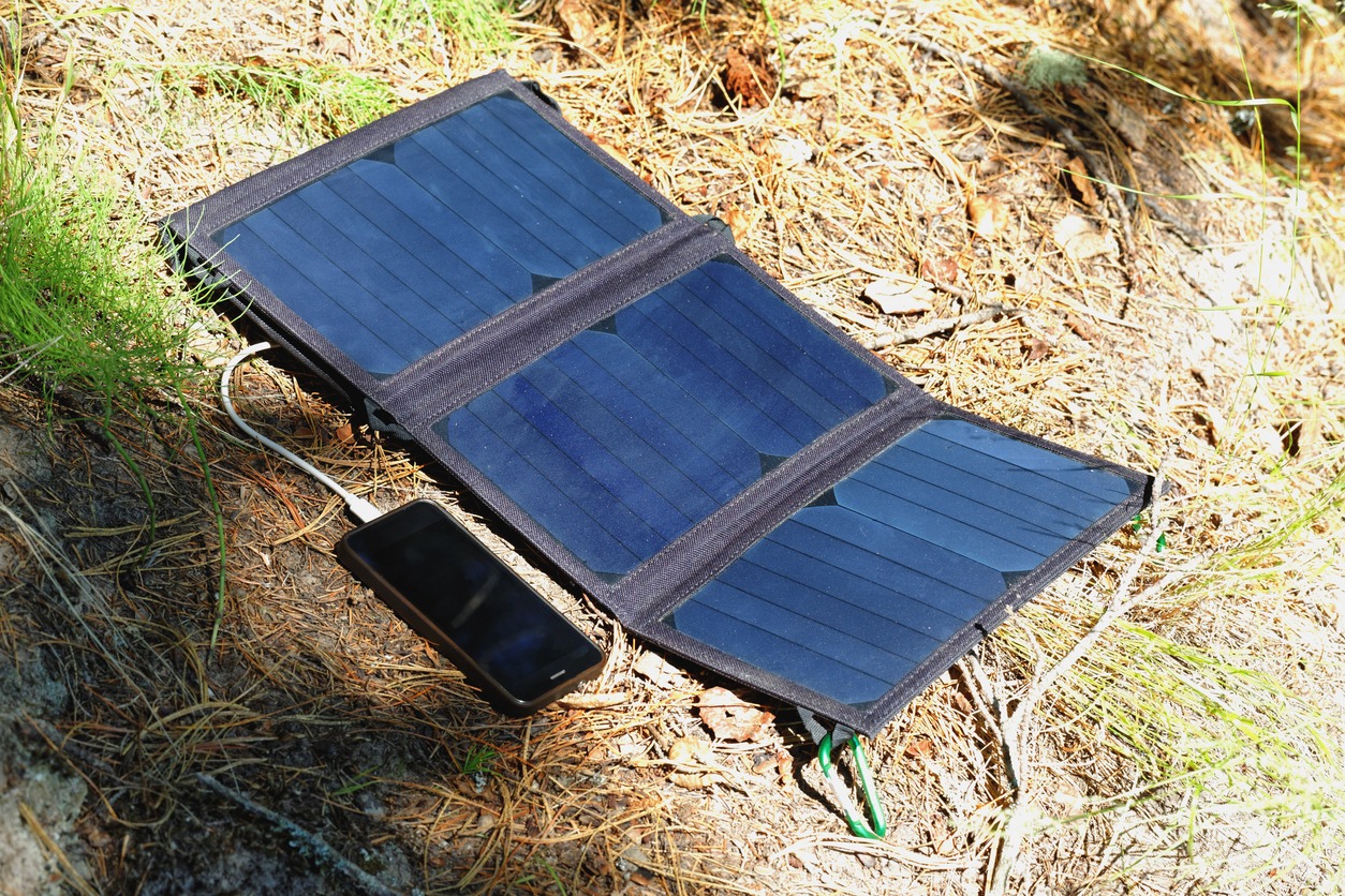 solar charger with folding panels