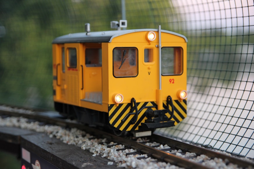 electric train model-jpeg