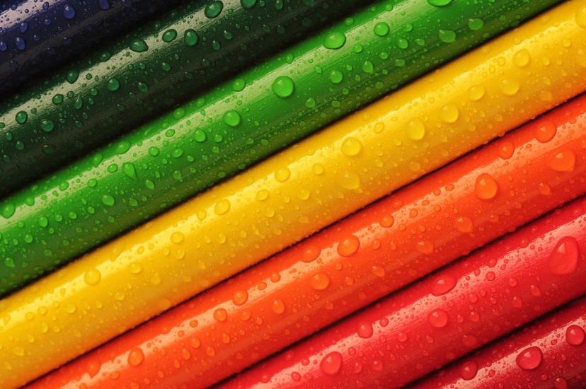 Image of color crayons.