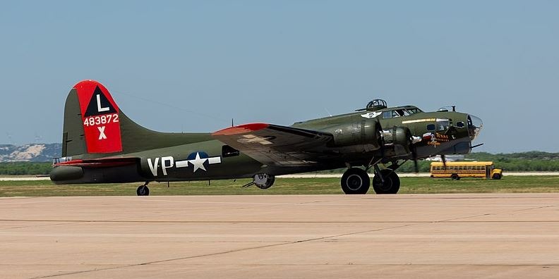 a B-17 Flying Fortress