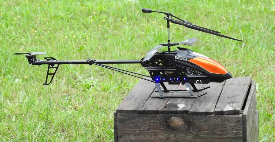 a fixed pitch hobby grade RC helicopter