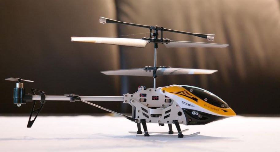 a micro coaxial hobby grade RC helicopter