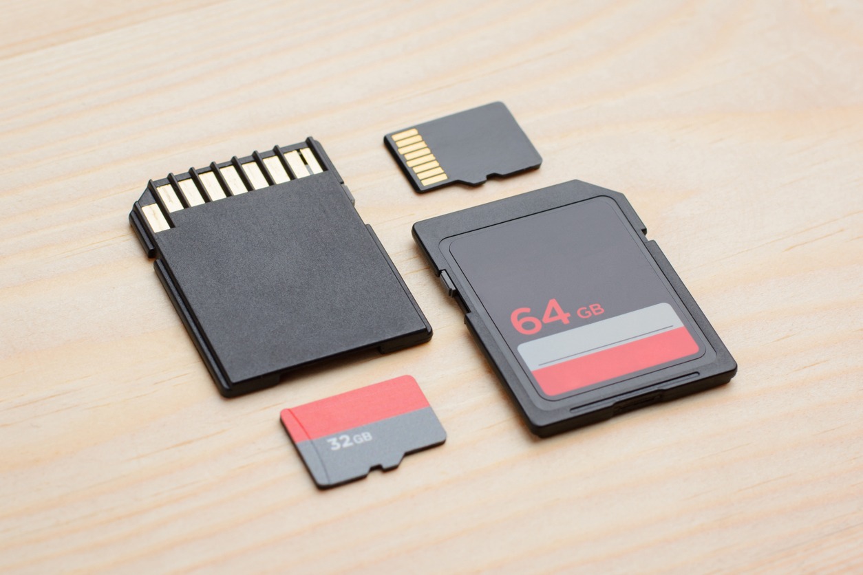 SD cards and microSD cards on a table.