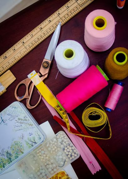 Some-important-sewing-accessories-