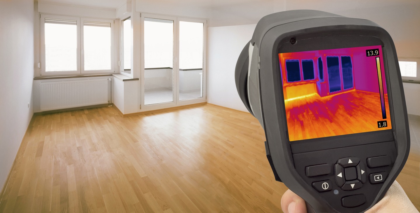 Thermal image showing leak in insulation