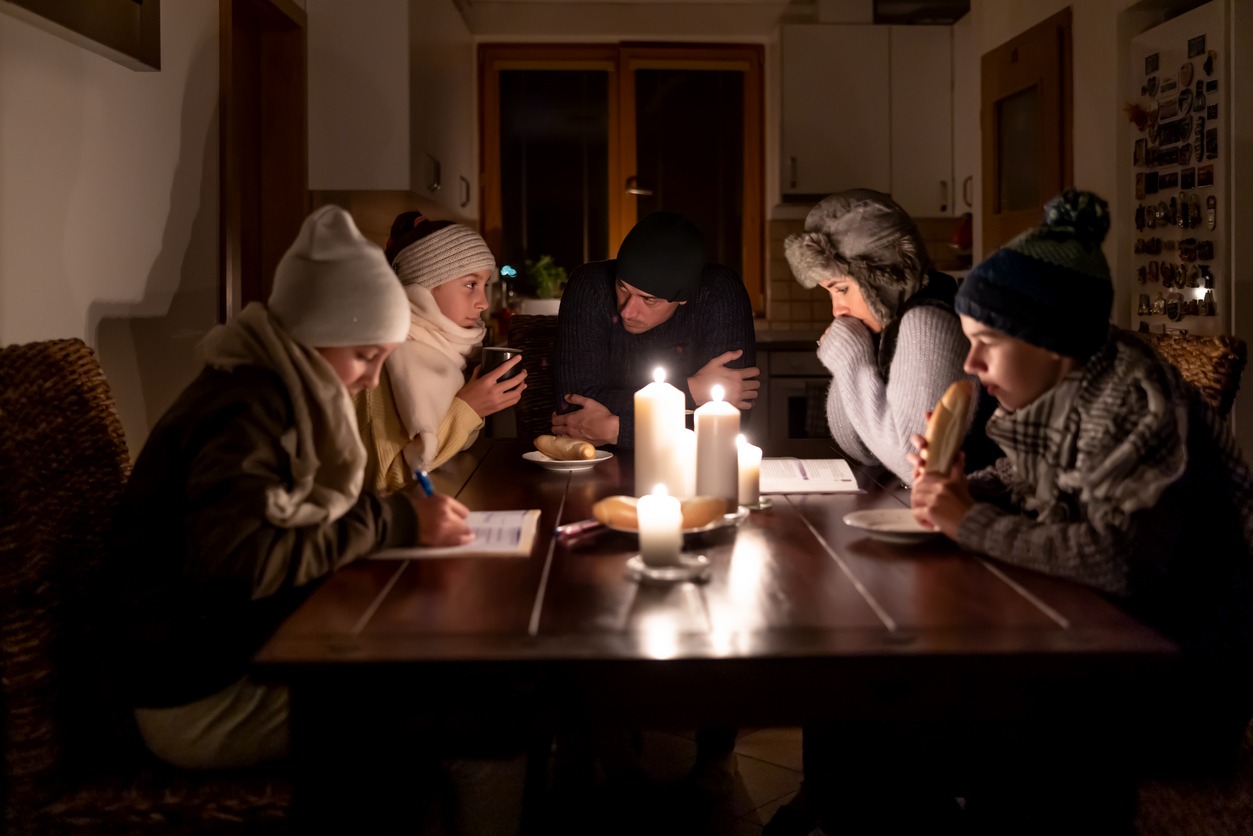 Family of five suffers in no heating and no electricity during an energy crisis in Europe causing blackouts