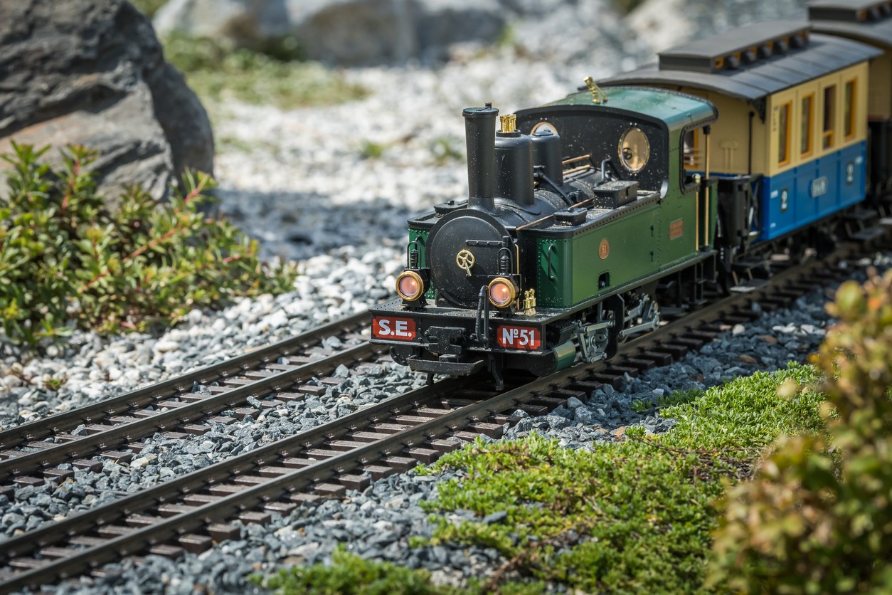 scenery model train