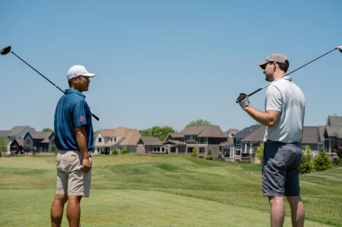 Golf-helps-you-make-friends-and-professional-connections