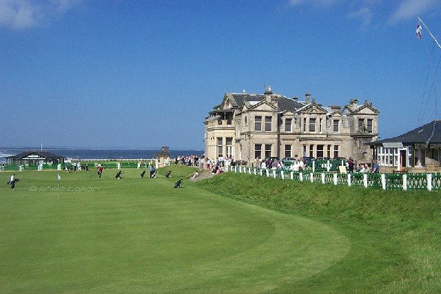 RA-Clubhouse-located-at-the-Old-Course-at-St.-Andrews