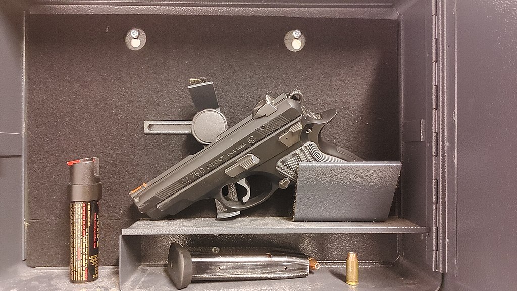 A-sample-gun-safe-at-a-courthouse