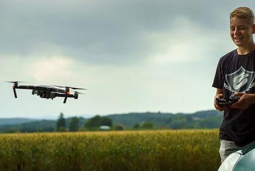 Drones-cannot-be-destroyed-by-simply-cutting-off-their-communication