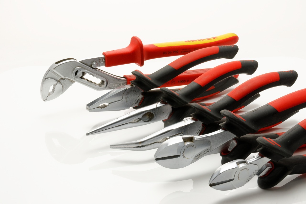If there was ever a catch-all phrase in the realm of hand tools, pliers might be it. Pliers can be used for a variety of tasks such as gripping, positioning, twisting, cutting, tightening, and loosening