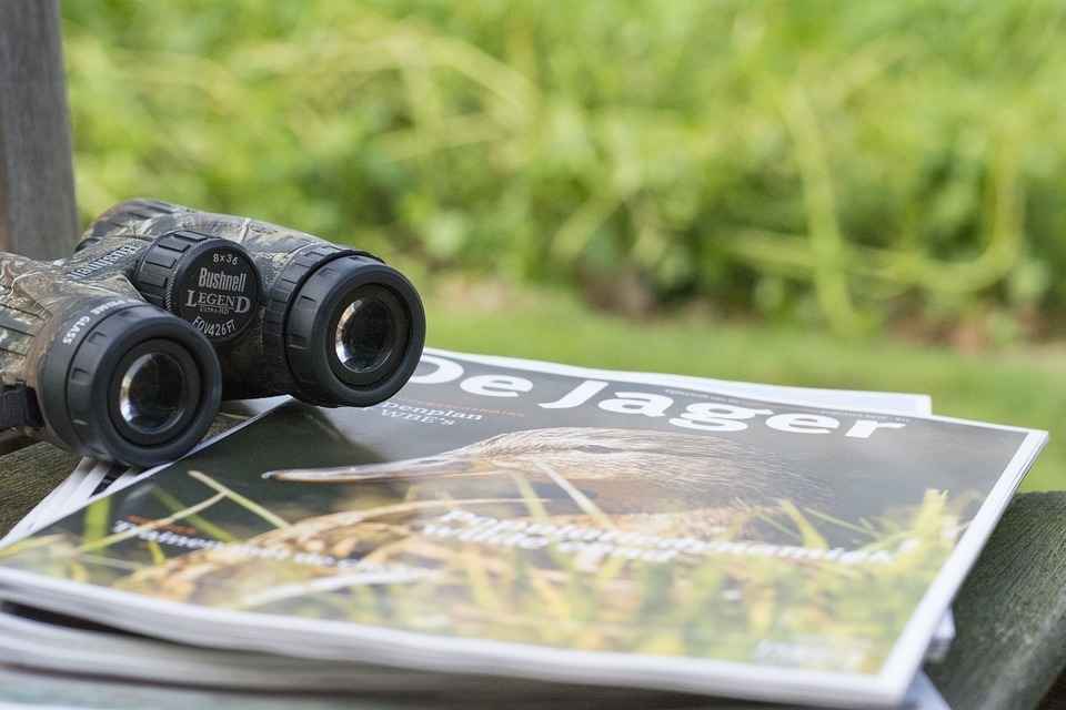 hunting-binoculars-on-a-table