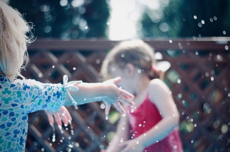 Awesome-Water-Games-To-Play-With-Your-Family