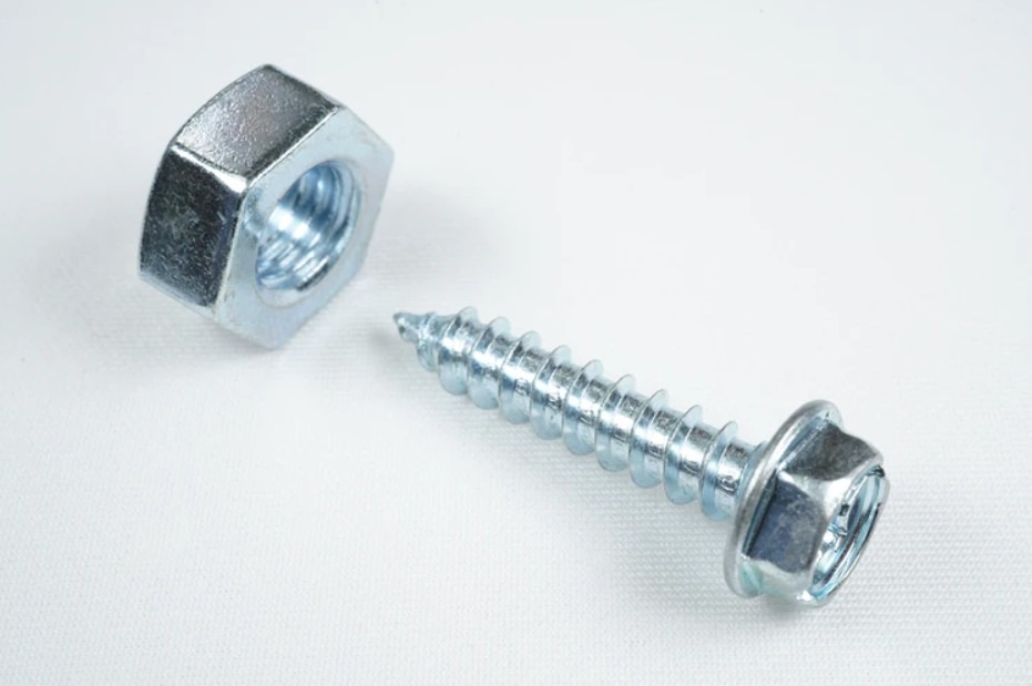 bolt-and-its-nut