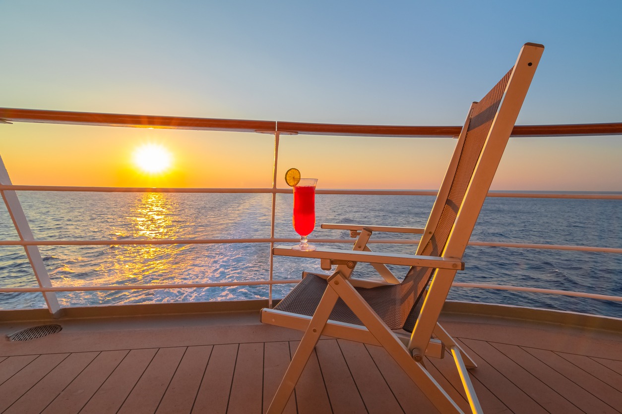 wake-of-a-cruise-ship-at-sunset